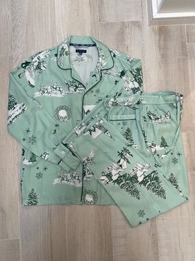 Katie Kime Holiday Toile Mens Pj's set - Green